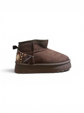 Dirty Laundry Yuma  Cozy Brown Slip-On Boots size 9